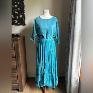 Vintage BB Designs Aspen 2 Piece Blouse & Skirt In Teal Blue Size M/L*